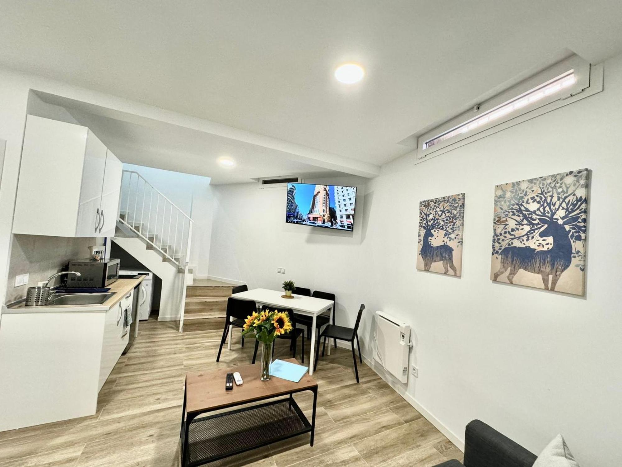 Apartamentos Madrid Connection - Universidad By Oshun Apartments Esterno foto