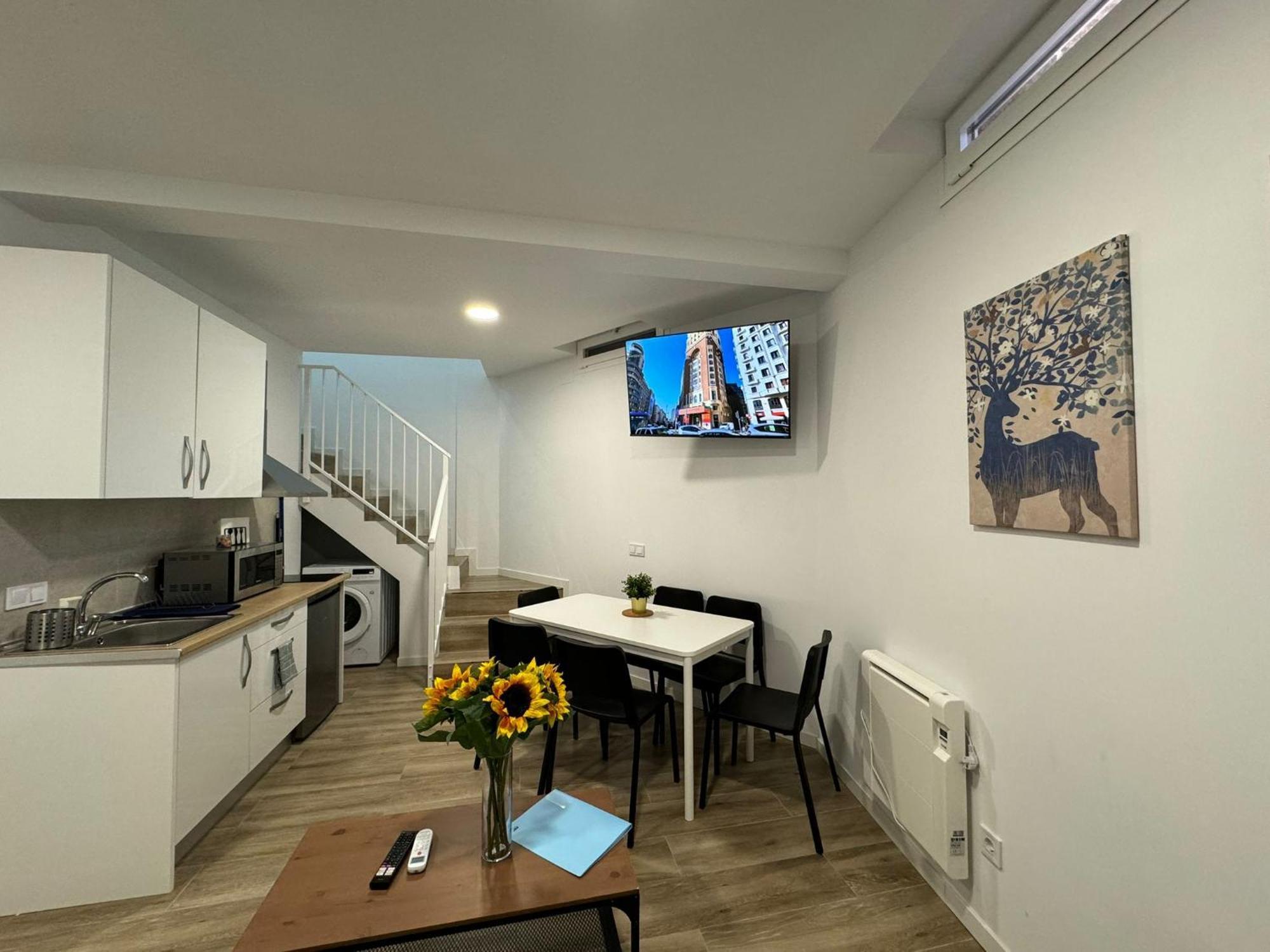 Apartamentos Madrid Connection - Universidad By Oshun Apartments Esterno foto